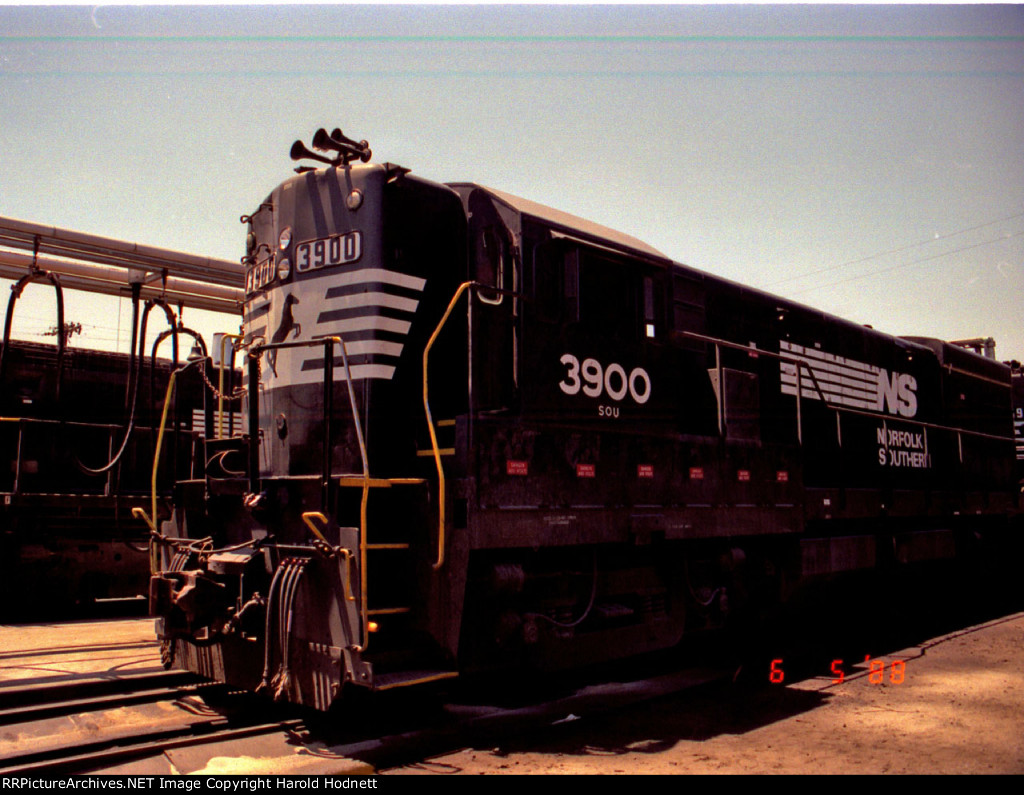 NS 3900, the class unit of the U23B's